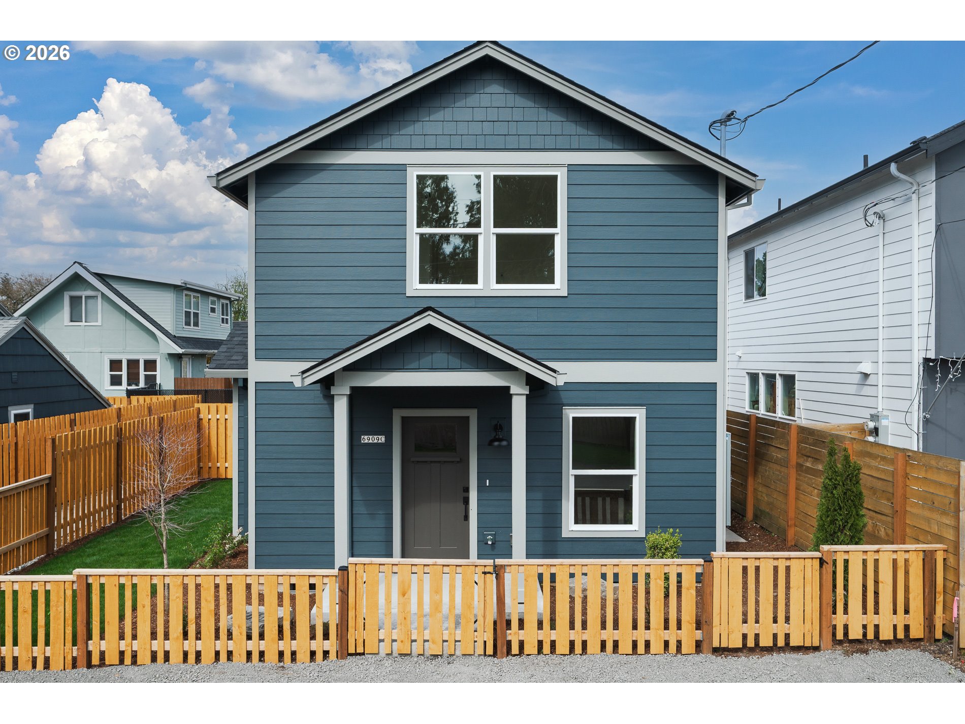 6909 NE Multnomah ST C