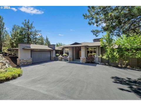 3155 NW METKE PL Bend OR 97703