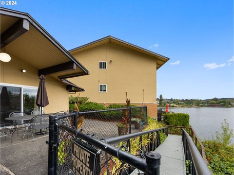 A home in Milwaukie