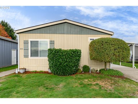 4155 NE THREE MILE LN 85 McMinnville OR 97128