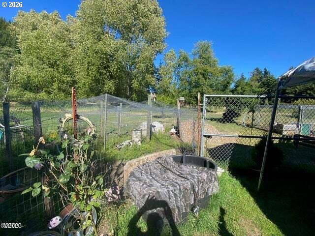 2867 N NORTH BANK RD