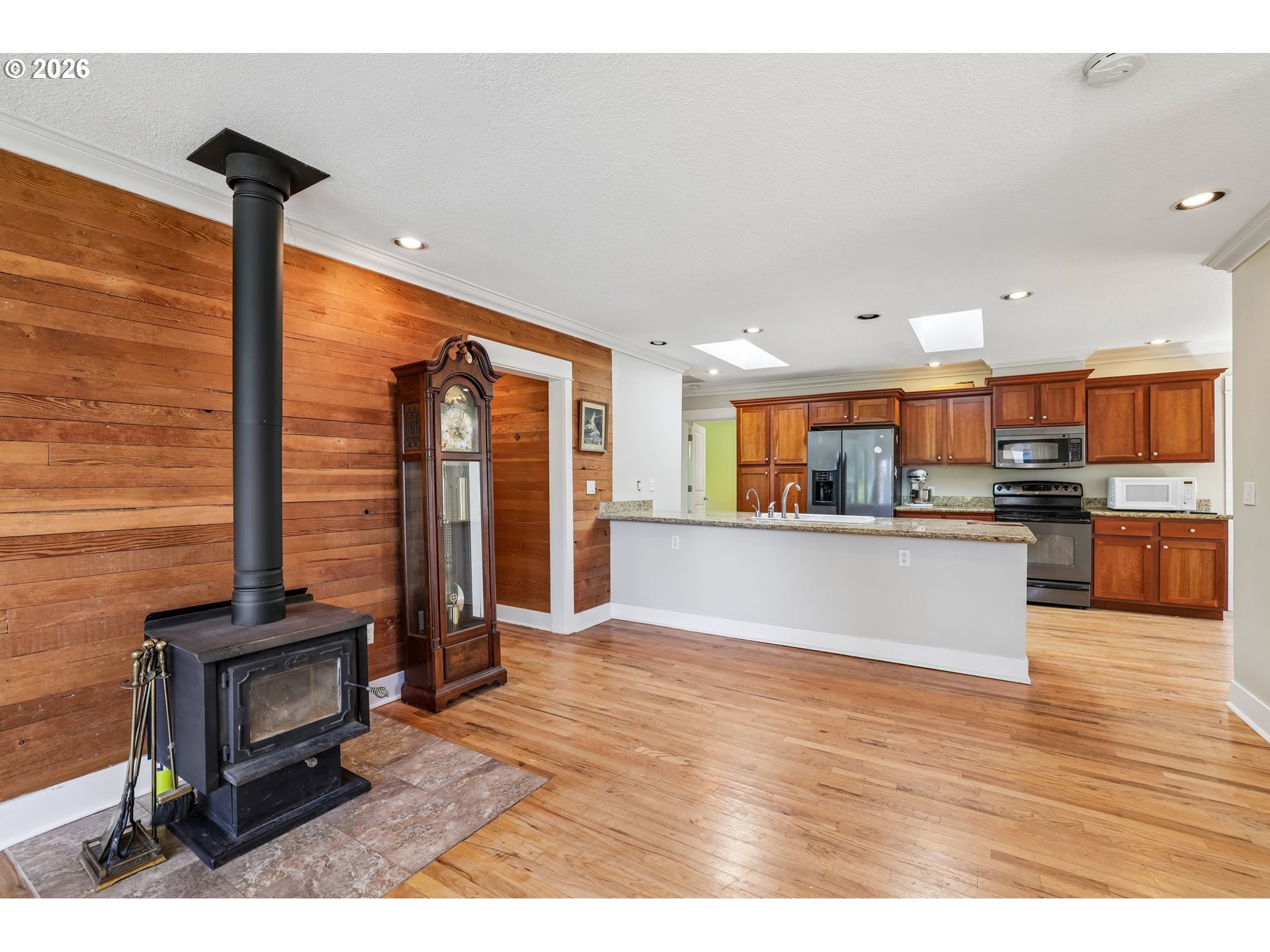 10998 SEAMONT WAY