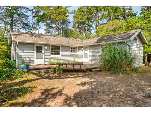 A home in Cloverdale