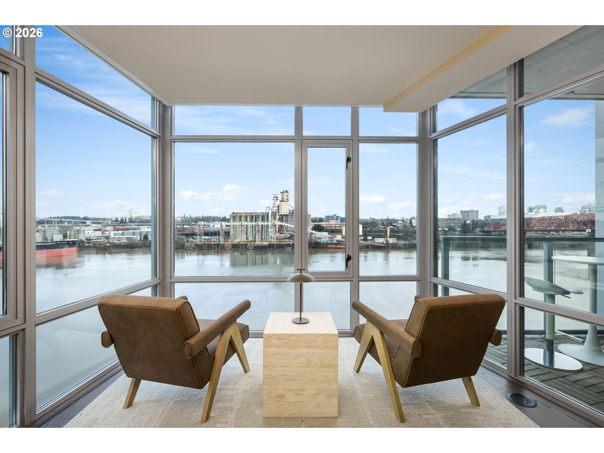 1310 NW NAITO PKWY 901