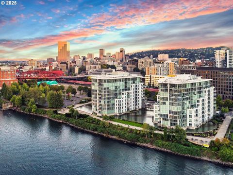 1310 NW NAITO PKWY 901 Portland OR 97209