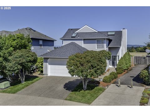 8895 SW IOWA DR Tualatin OR 97062