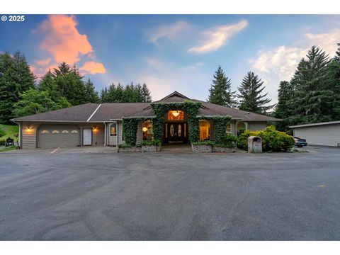 92631 RAINIER LN Coos Bay OR 97420