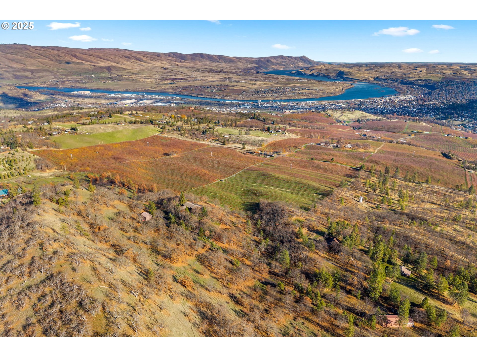 The Dalles, Oregon 97058, United States, 3 Bedrooms Bedrooms, ,2 BathroomsBathrooms,Residential,Active,238807