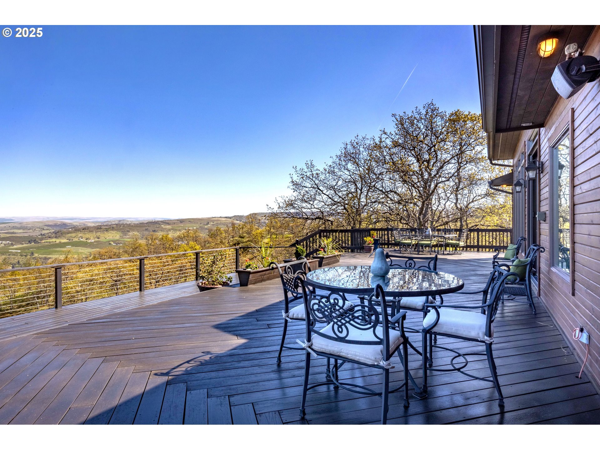 The Dalles, Oregon 97058, United States, 3 Bedrooms Bedrooms, ,2 BathroomsBathrooms,Residential,Active,238807