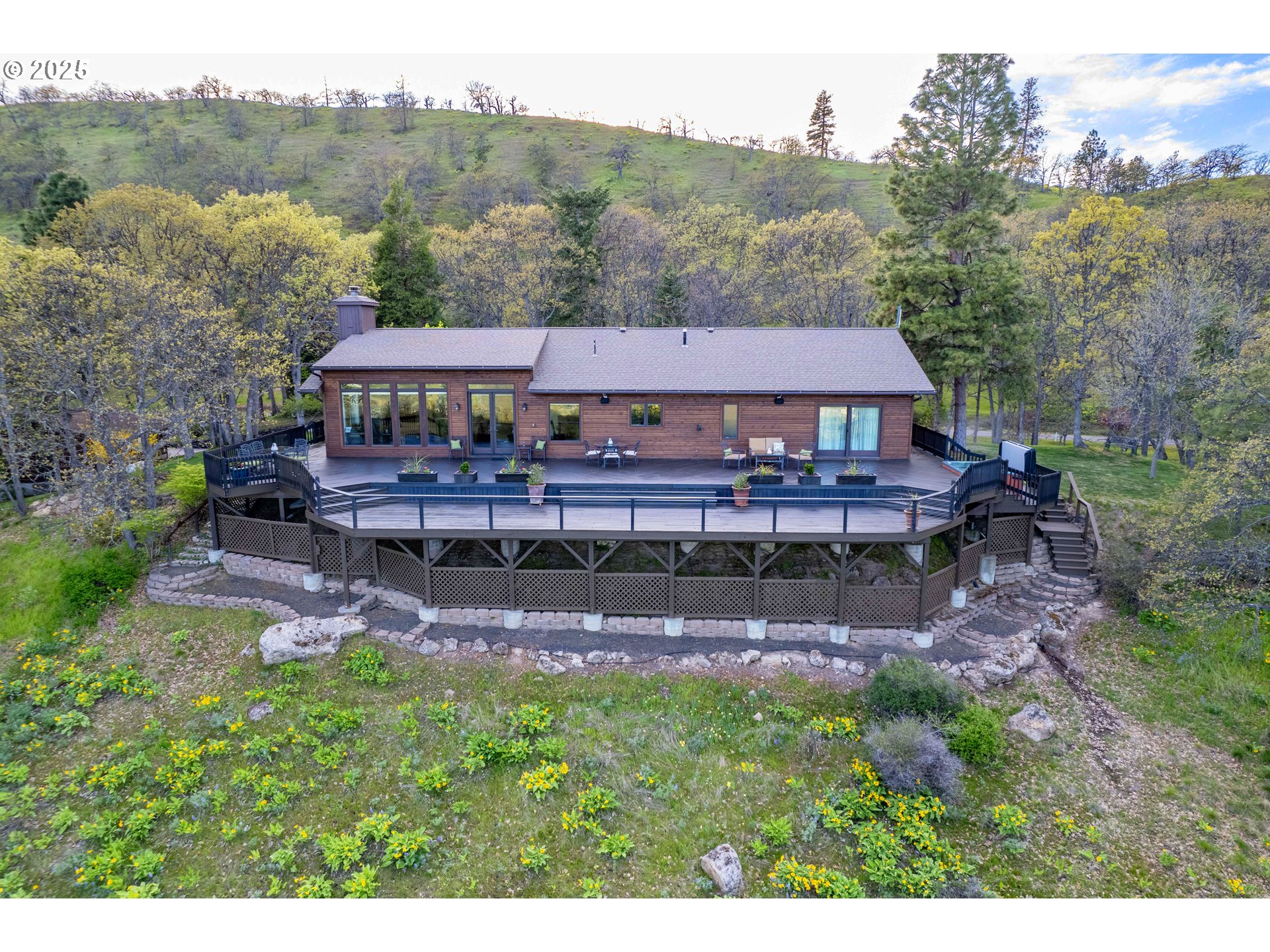 The Dalles, Oregon 97058, United States, 3 Bedrooms Bedrooms, ,2 BathroomsBathrooms,Residential,Active,238807