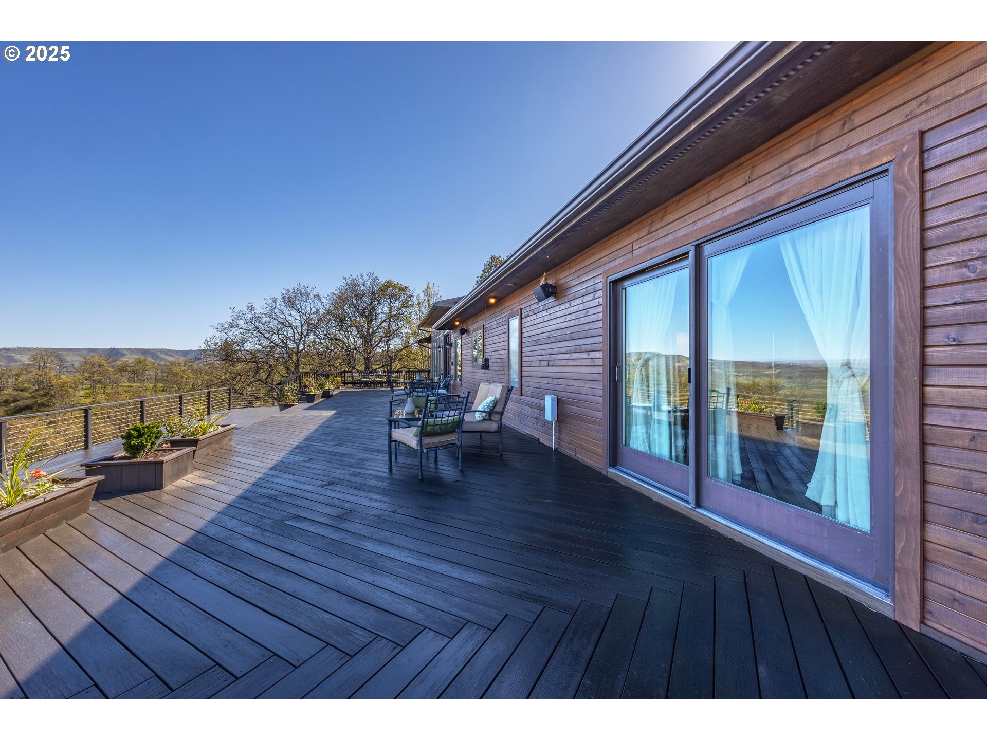 The Dalles, Oregon 97058, United States, 3 Bedrooms Bedrooms, ,2 BathroomsBathrooms,Residential,Active,238807