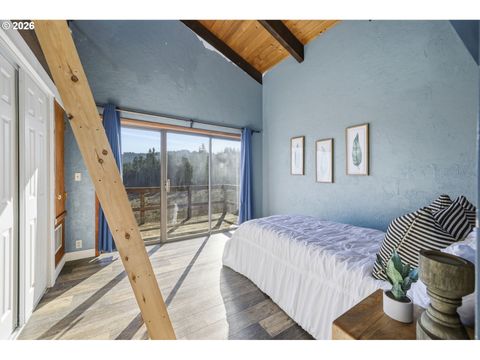 Tiny photo for 31149 Camas Swale Rd, Creswell, OR 97426 (MLS # 778253358)