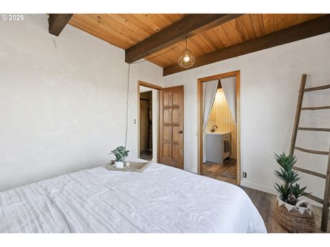 Tiny photo for 31149 Camas Swale Rd, Creswell, OR 97426 (MLS # 778253358)