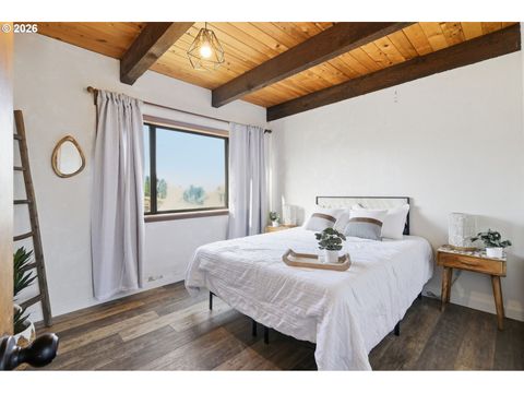 Tiny photo for 31149 Camas Swale Rd, Creswell, OR 97426 (MLS # 778253358)