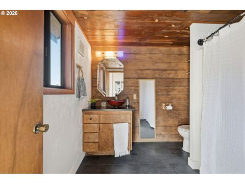 Tiny photo for 31149 Camas Swale Rd, Creswell, OR 97426 (MLS # 778253358)