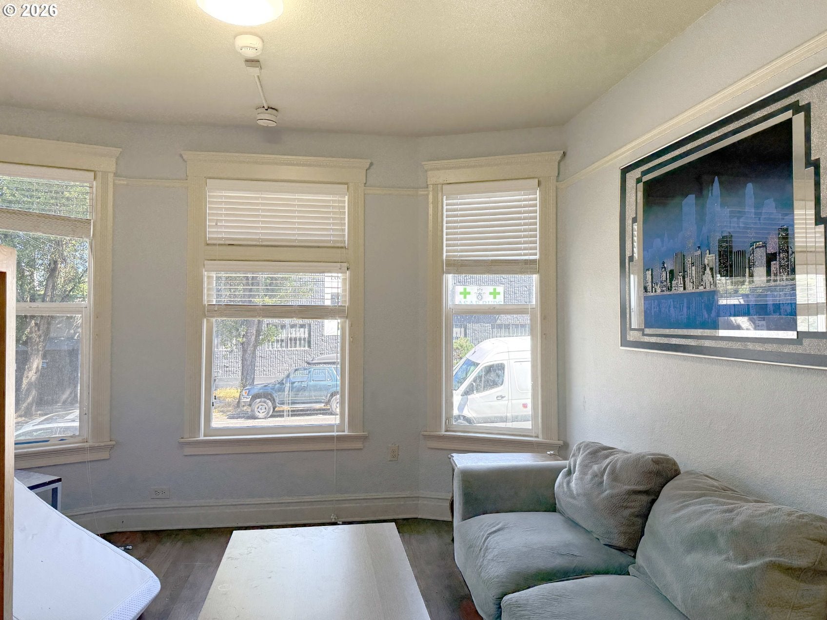 722 NE COUCH ST
