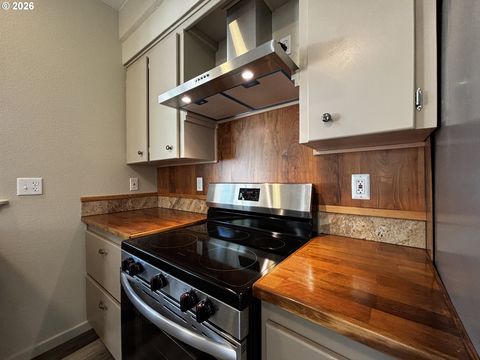 Tiny photo for 47426 School St, Oakridge, OR 97463 (MLS # 571248221)