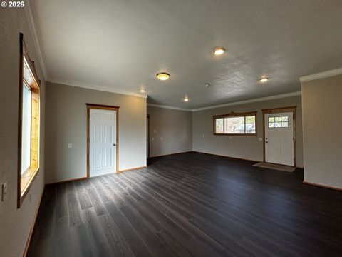Tiny photo for 47426 School St, Oakridge, OR 97463 (MLS # 571248221)