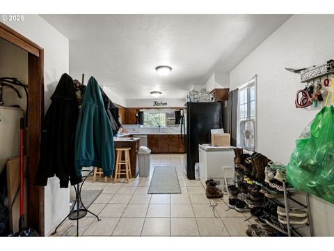Tiny photo for 402 N D St, Lowell, OR 97452 (MLS # 207825332)