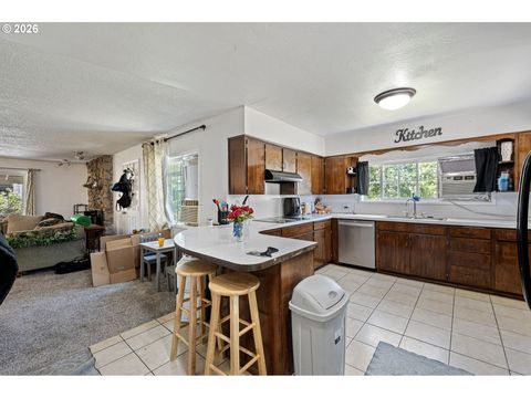 Tiny photo for 402 N D St, Lowell, OR 97452 (MLS # 207825332)