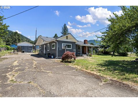 Tiny photo for 402 N D St, Lowell, OR 97452 (MLS # 207825332)