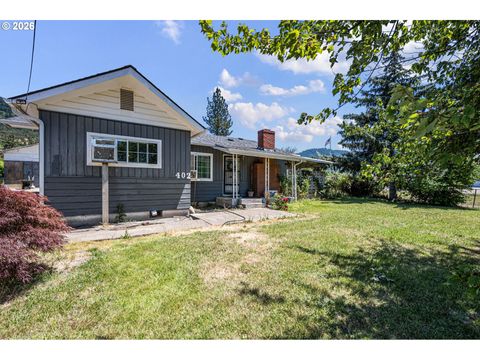 Tiny photo for 402 N D St, Lowell, OR 97452 (MLS # 207825332)