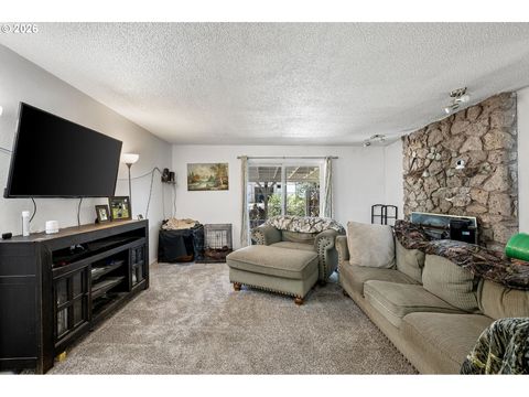 Tiny photo for 402 N D St, Lowell, OR 97452 (MLS # 207825332)