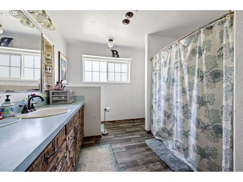 Tiny photo for 402 N D St, Lowell, OR 97452 (MLS # 207825332)