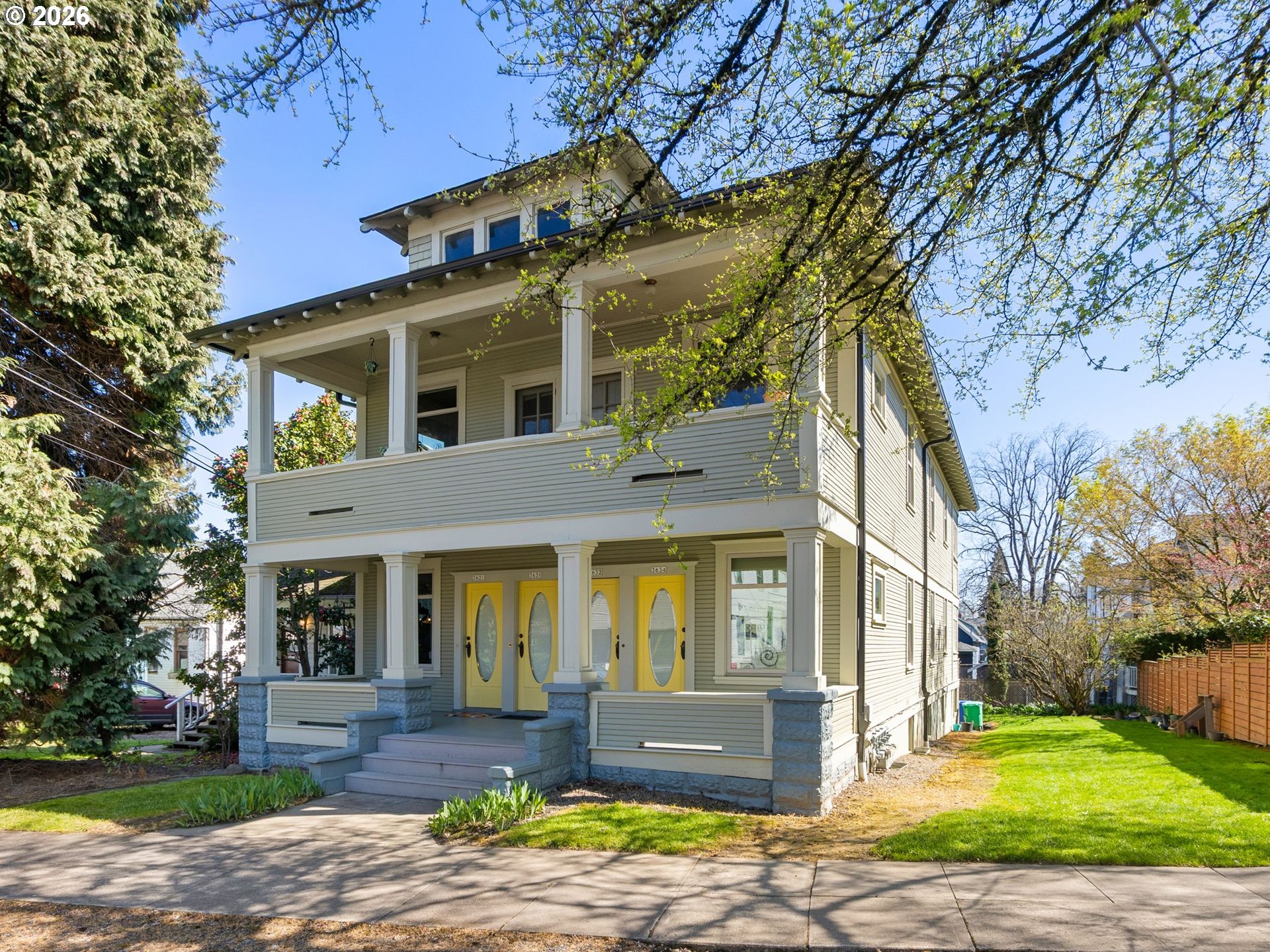 3628 SE MILWAUKIE AVE