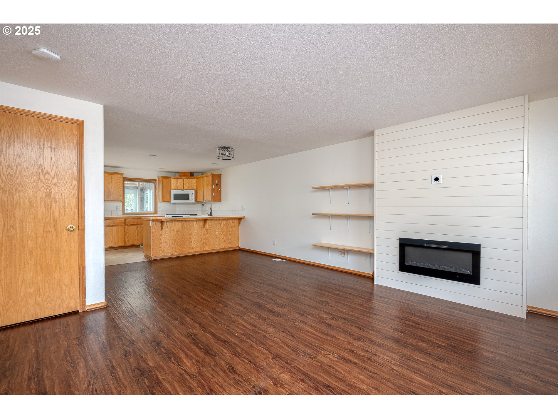 18254 SW SMOKETTE LN