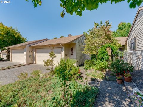 A home in Tigard