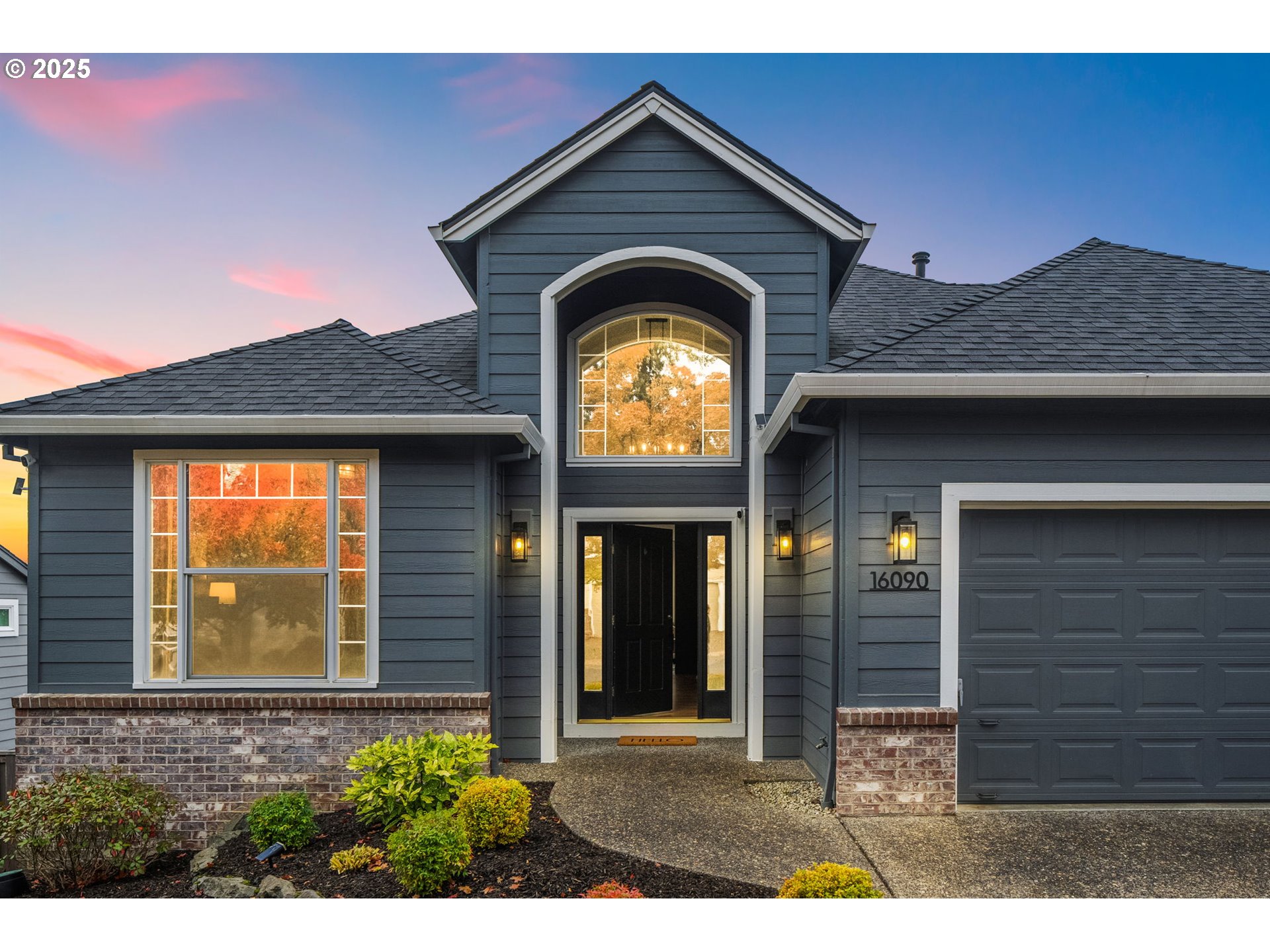 16090 SW WHITE BIRD ST