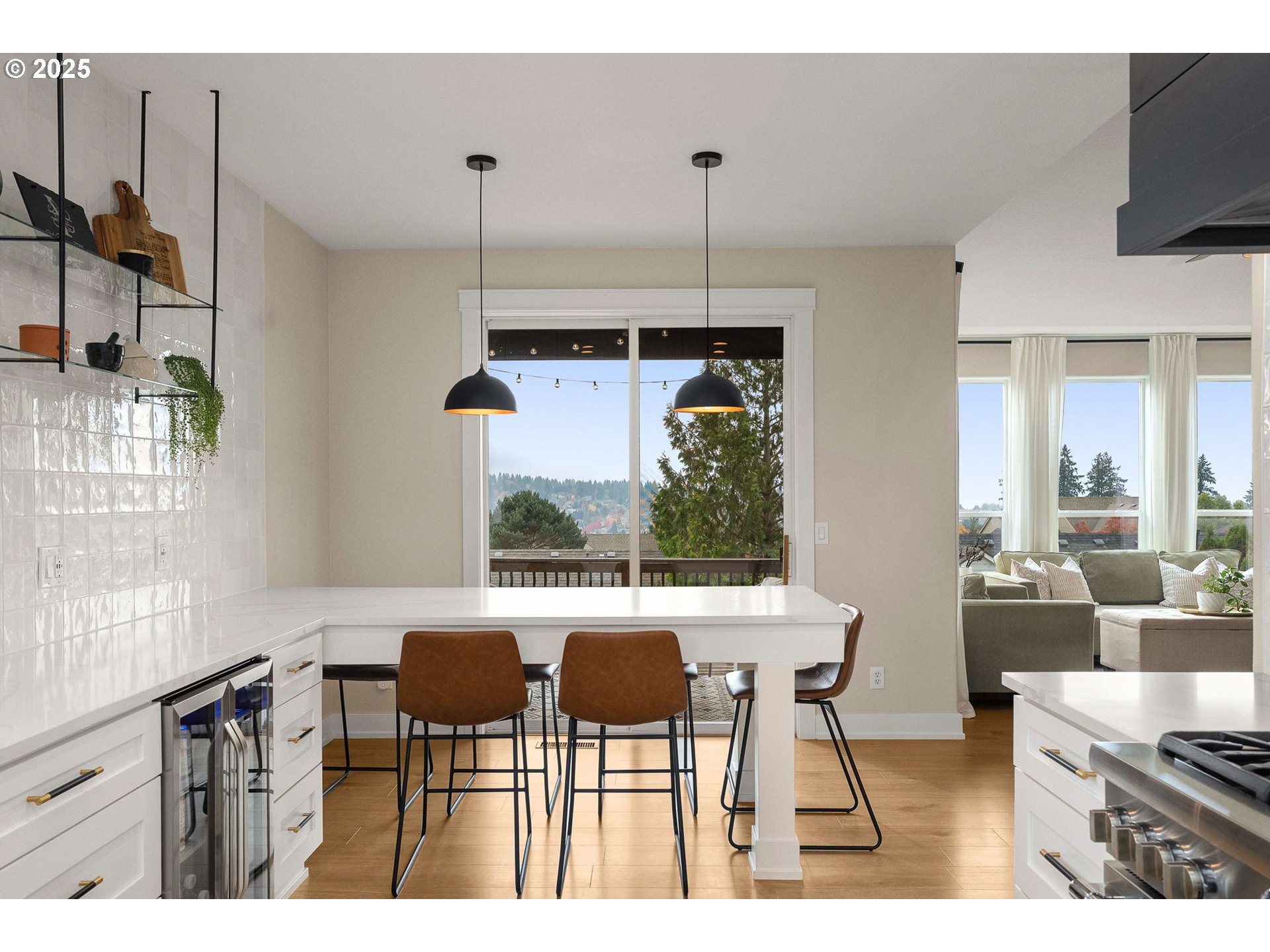 16090 SW WHITE BIRD ST