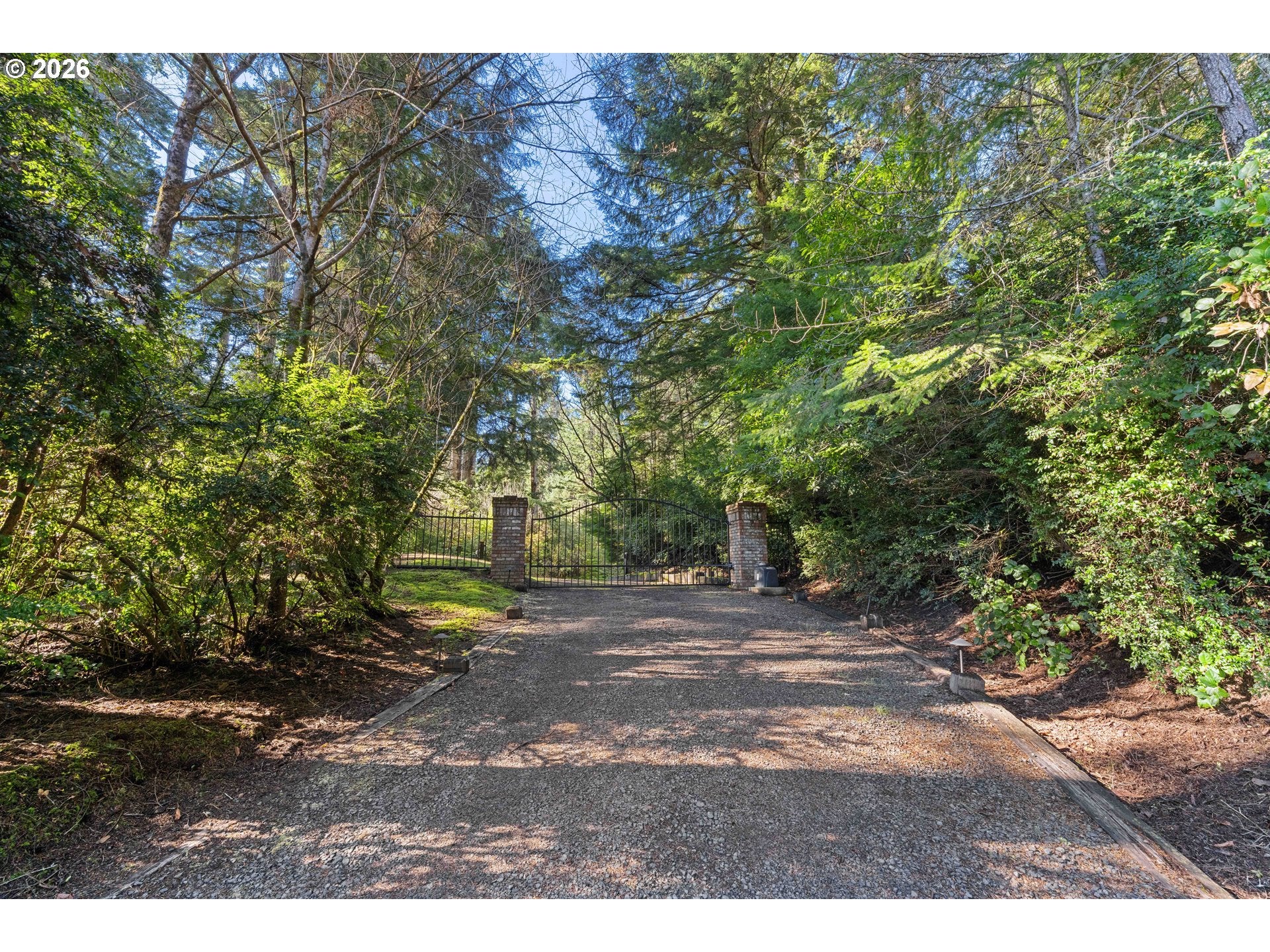 83837 Hwy101