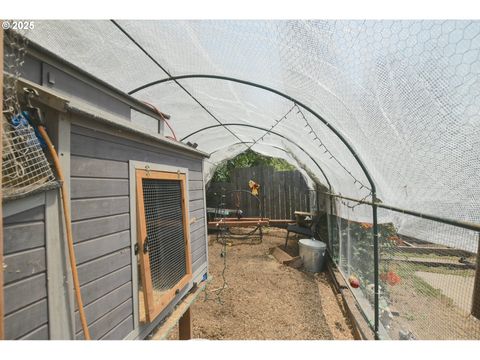 Tiny photo for 48565 E 1st St, Oakridge, OR 97463 (MLS # 736519777)