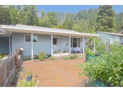 Tiny photo for 48565 E 1st St, Oakridge, OR 97463 (MLS # 736519777)