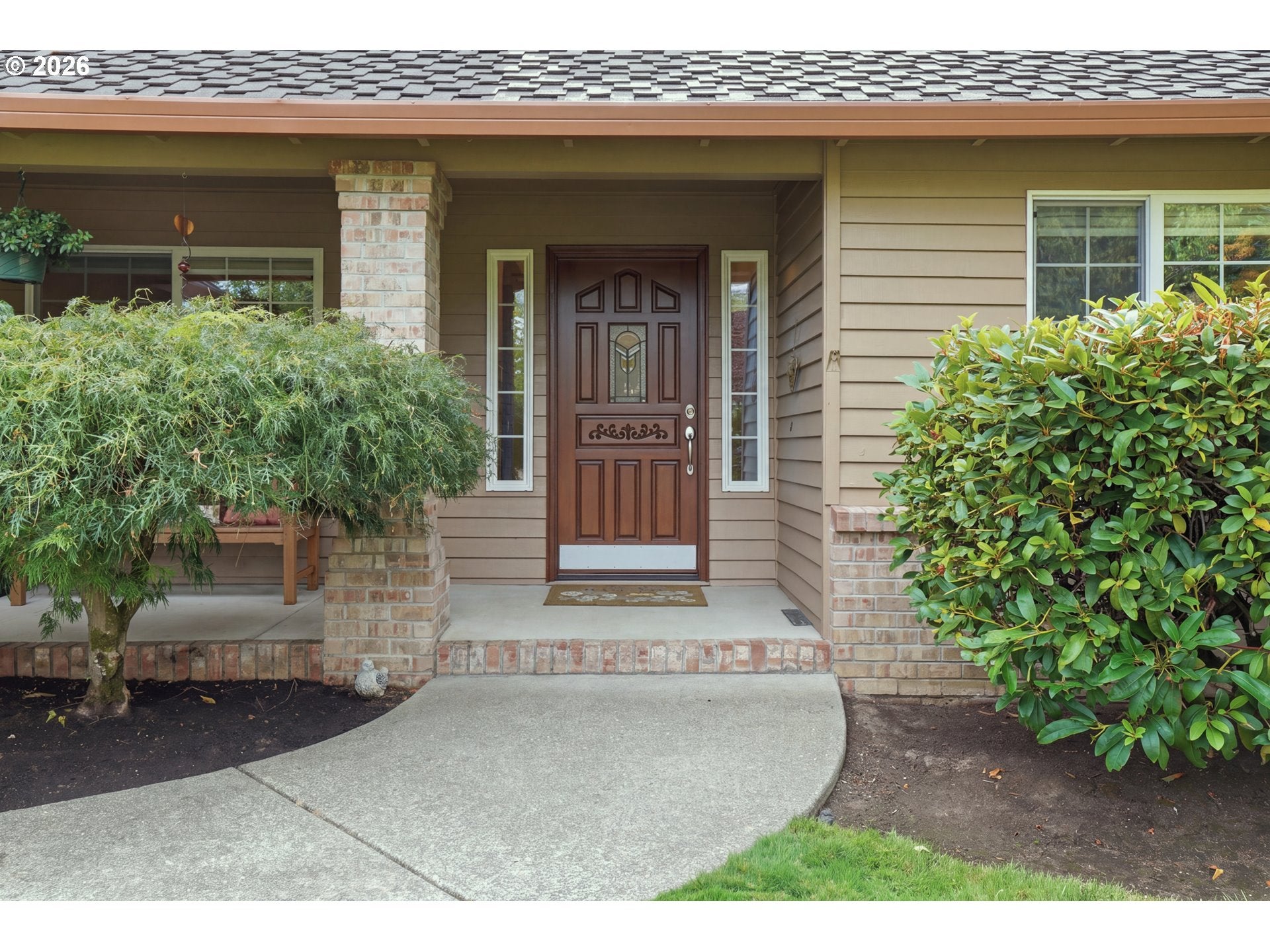 2383 NE JAMIE DR