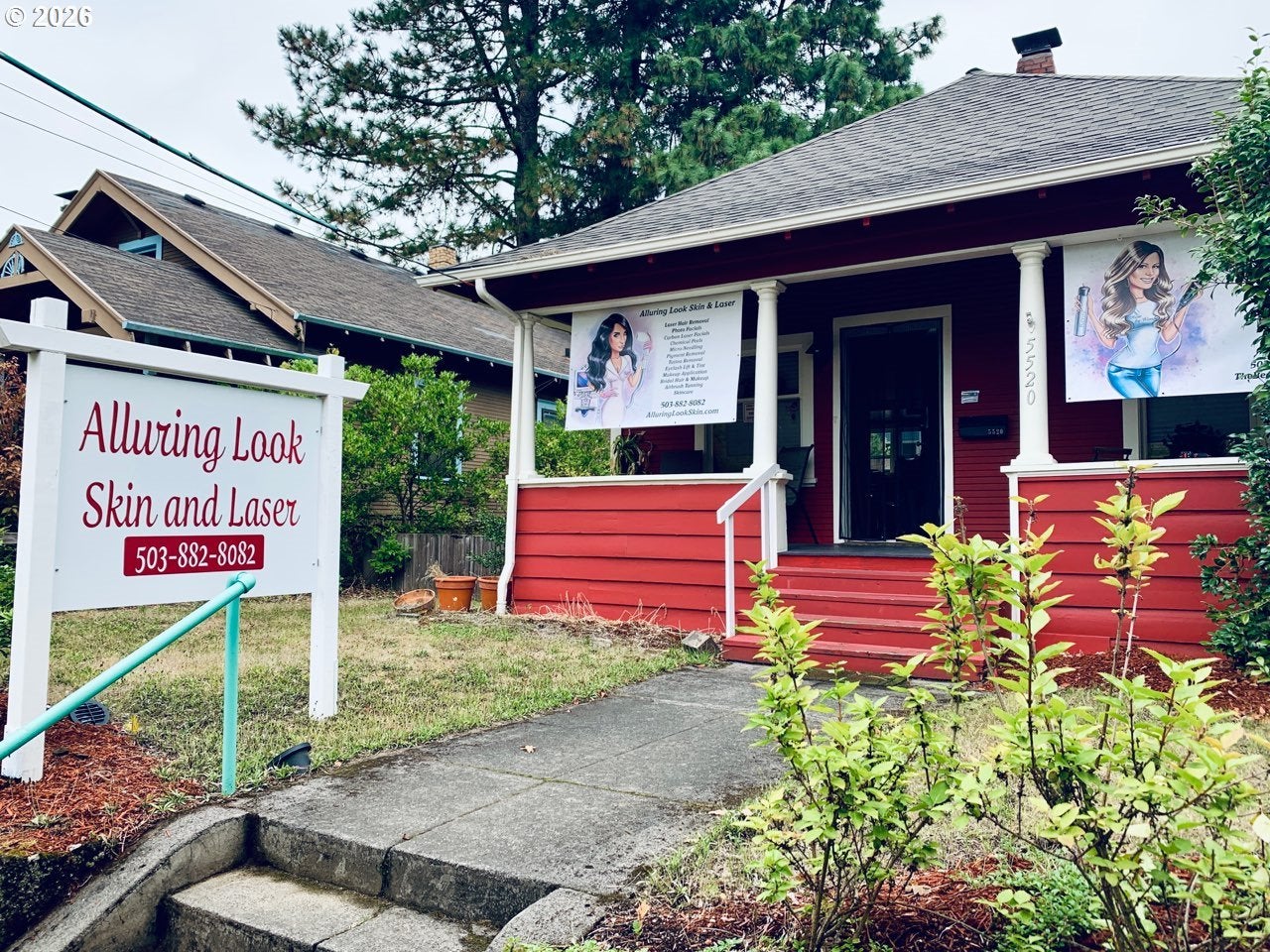 5520 SE MILWAUKIE AVE