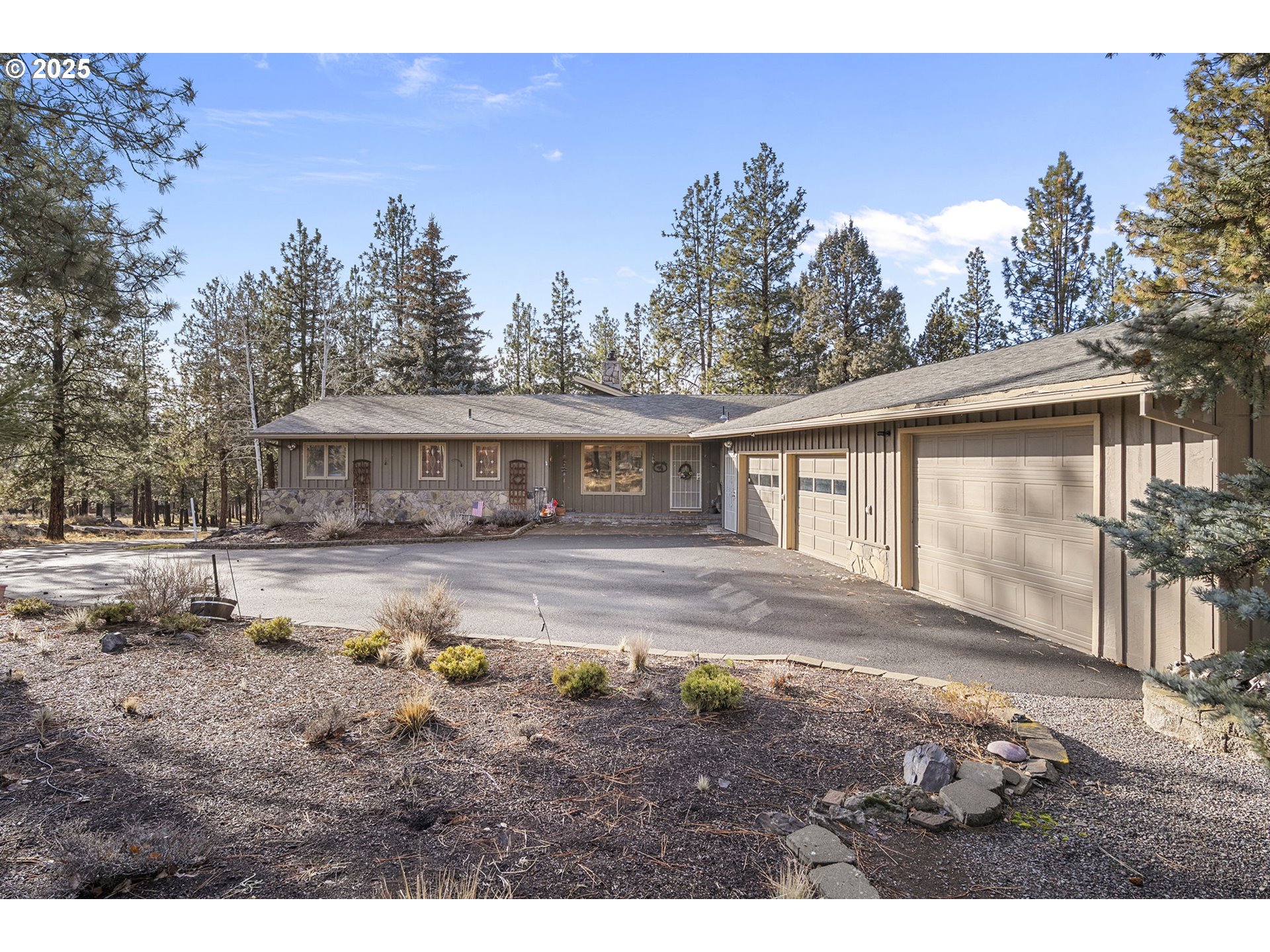 69944 MEADOW VIEW RD