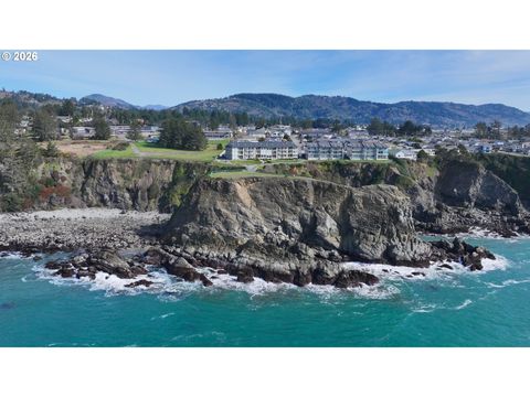 1307 MOORE ST 803 Brookings OR 97415