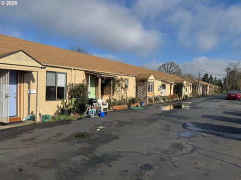 1612 POLK ST Eugene OR 97402