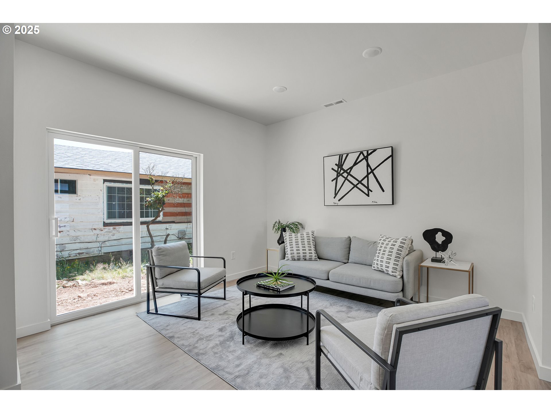 14882 NE Couch ST 14