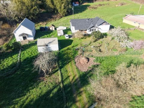 46393 HIGHWAY 242 Myrtle Point OR 97458