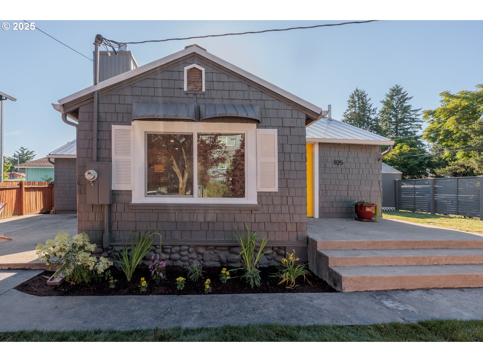 105 SE 119TH AVE