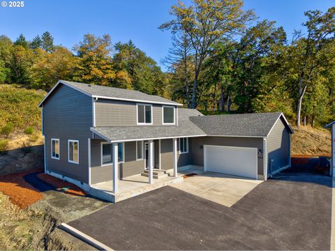 664 BROOKS LOOP Sutherlin OR 97479