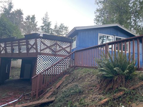 A home in Lincoln City