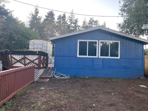 A home in Lincoln City