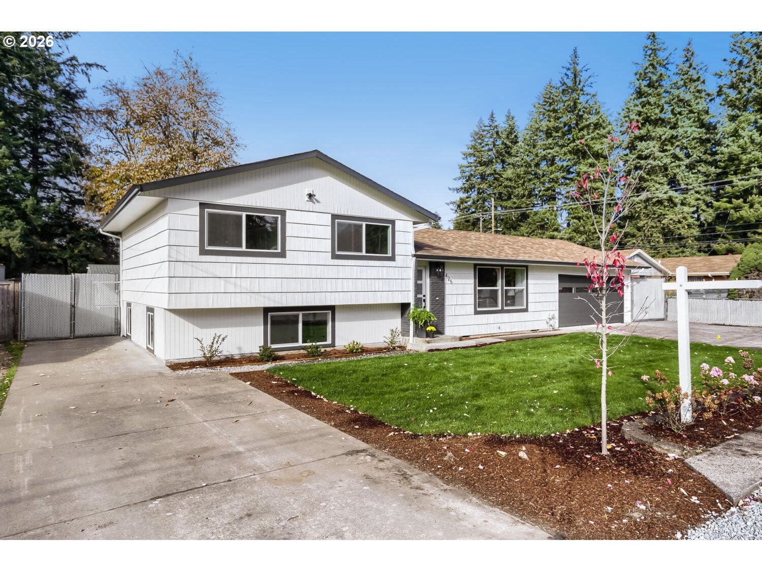425 NE 143RD AVE