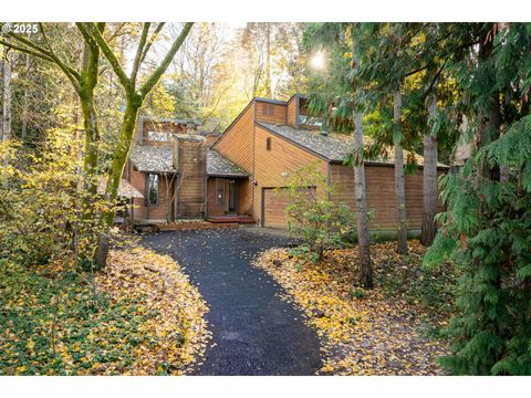 9411 SW 62ND DR Portland OR 97219