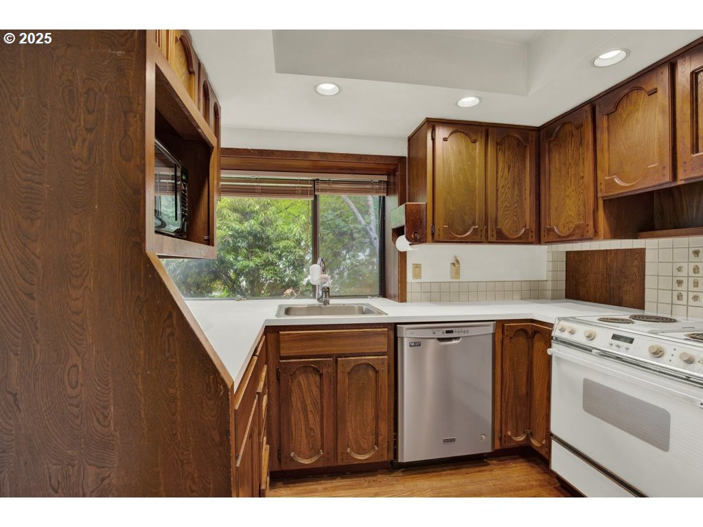 13489 APPLEGATE TER